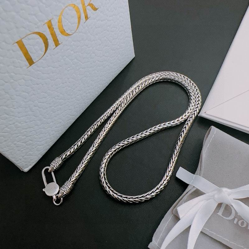 Dior Necklace 10yxx101